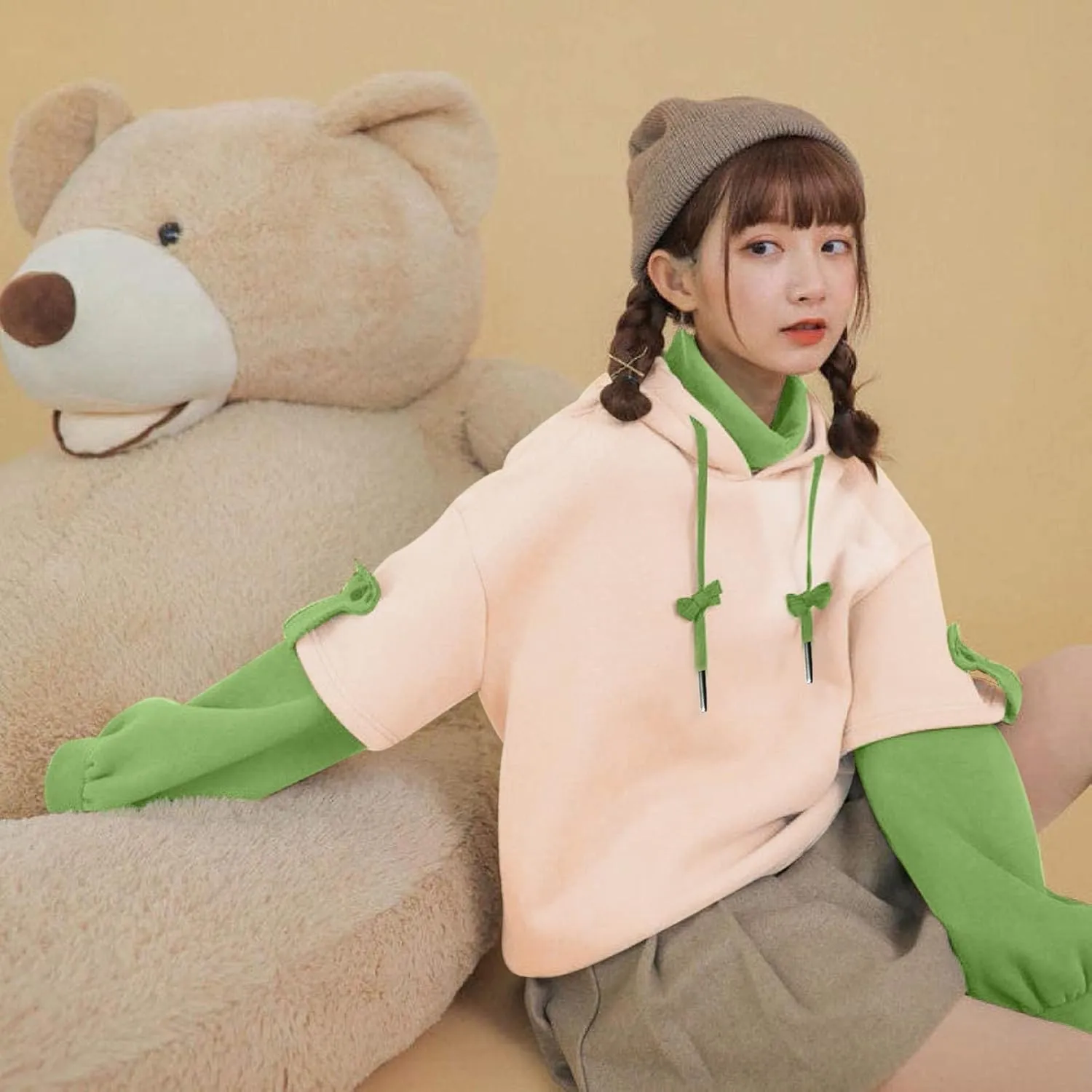 Wkishenl Cute Bear Hoodies for Womens Kawaii Clothes Long Sleeve Aesthetic Sweatshirts Patchwork Shirts with Personality Bag